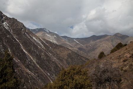 山风景。吉尔吉斯斯坦。ala 邸