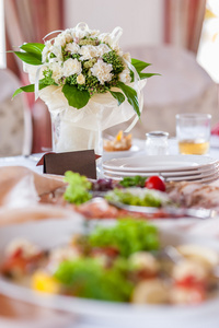 婚礼餐桌装饰