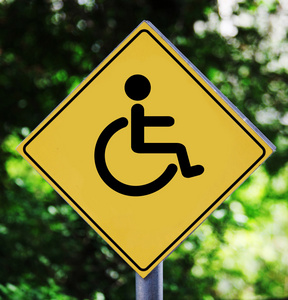 黄色标签与象形图与轮椅象形图