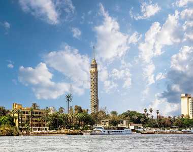 开罗塔，埃及尼罗河上的开罗