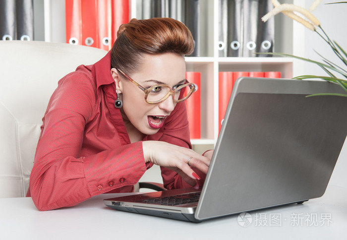 疯狂的商业妇女工作