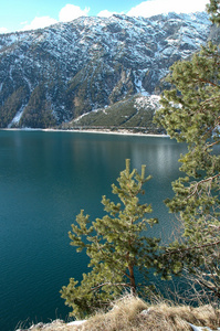 在奥地利阿尔卑斯山的 achensee 湖