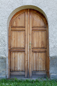 古代风格的门，斯洛伐克，欧洲央