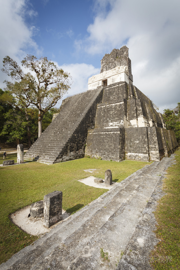 在蒂卡尔危地马拉的玛雅金字塔