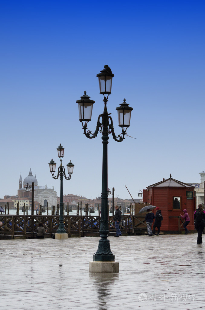 在威尼斯圣马克广场上的灯笼