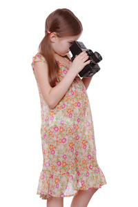女孩抱着老式相机图片