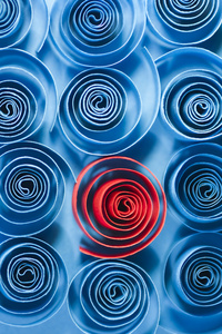 蓝色和红色的纸图片螺旋上论文的背景