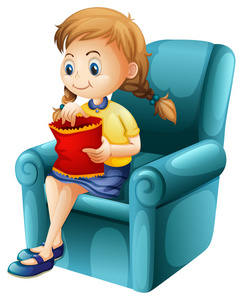 一个女孩在坐着，吃垃圾食品