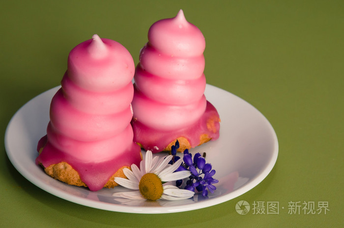 奶油的粉红色蛋糕