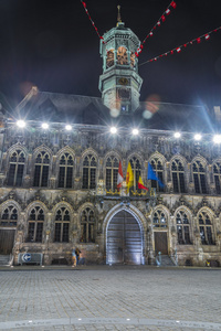 中央广场和市政厅在比利时蒙斯图片