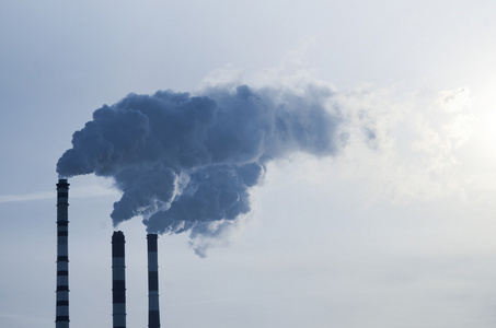 烟囱黑烟图片-烟囱黑烟素材-烟囱黑烟插画-摄图新视界