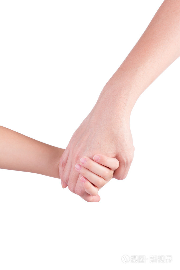 母亲抱着她的儿子的手