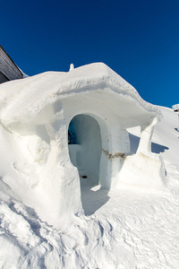 滑雪度假村加施