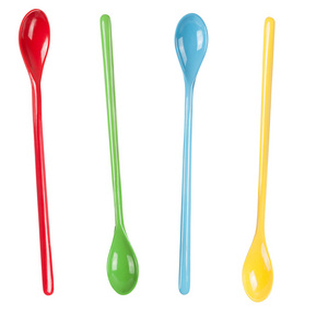孤立的彩色塑料勺子