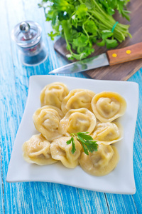 中厚板 pelmeni