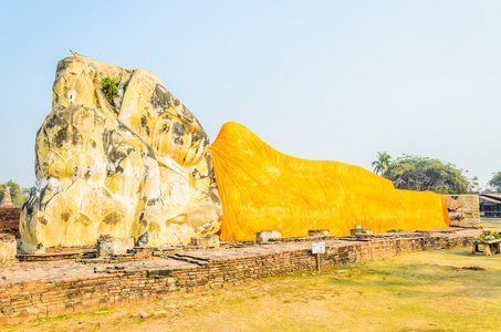 睡眠佛像在 wat lokayasutharam 寺阿育他耶