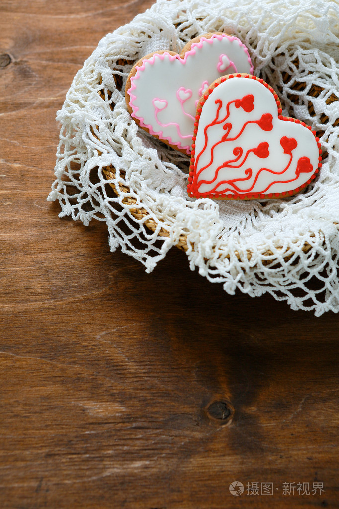 心形与糖霜饼干