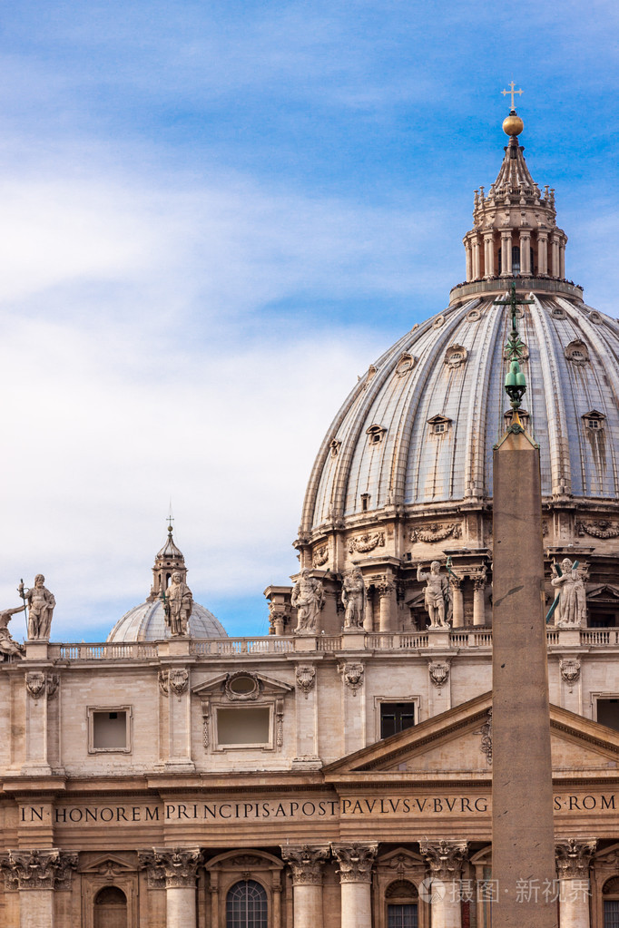 在意大利,罗马梵蒂冈圣彼得大教堂照片-正版商用图片1ffm7v-摄图新视
