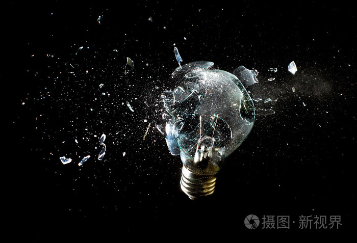 灯泡爆炸