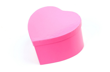 粉红色的心盒分离白色背景