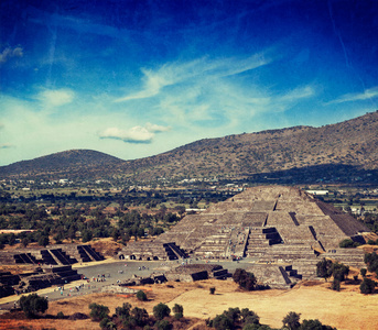 月亮金字塔。特奥蒂瓦坎墨西哥