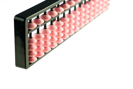 孤立的粉红色算盘日本计算器