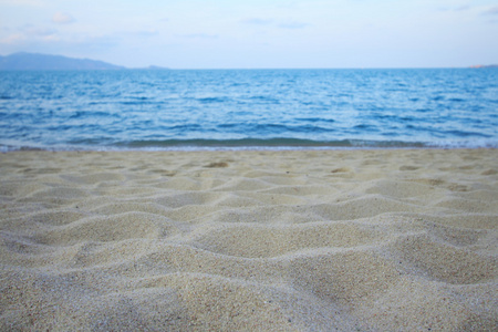沙滩上的沙子海