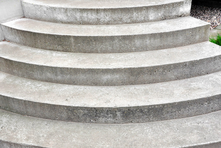 圆形混凝土楼梯