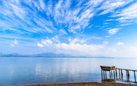 在热带小岛的美丽海景房