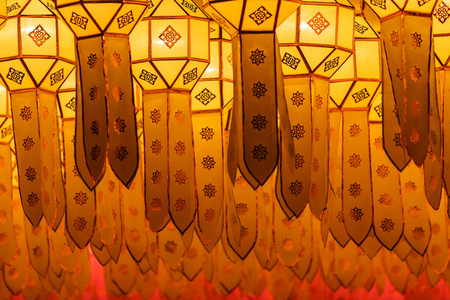 泰国北部风格灯笼在意向书灯节