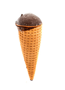 孤立的巧克力冰淇凌