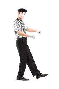 男性 mime 艺术家表演