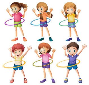 小孩子在玩耍时 hulahoop