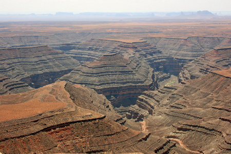 高原与圣胡安河峡谷