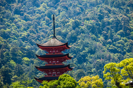 五层宝塔宫岛，在日本