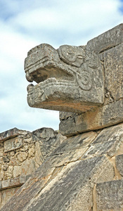 玛雅石雕头像