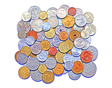 不同国家的许多金属硬币的背景