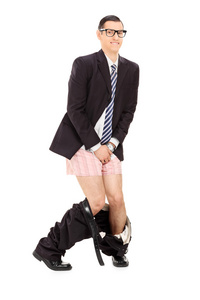 男人脱裤衩露蛋图片