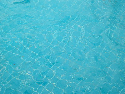 蓝色泳池