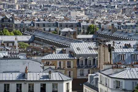 巴黎屋顶和城景