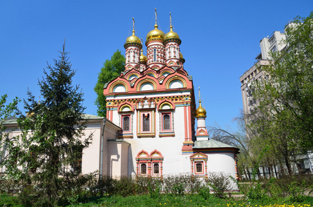 在上部 sadovniki，莫斯科，俄罗斯的 bersenevka 圣尼古拉教堂