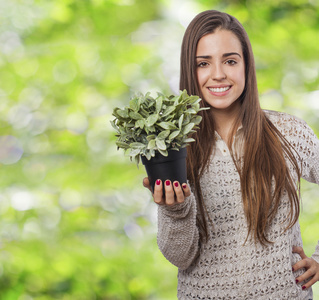 女人控股植物