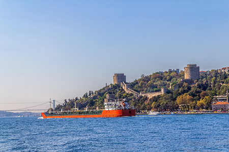 船舶航行伊斯坦布尔