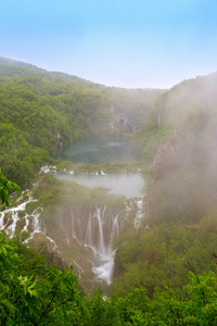 十六湖国家公园，克罗地亚的瀑布