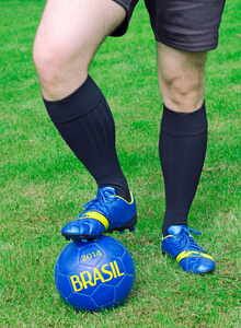 巴西 2014年。足球运动员是准备玩