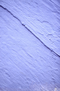 紫罗兰色的石头表面