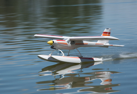 航模rc 飞机在低空飞行男人制造模型关于飞机矢量平的说明纸飞机发射