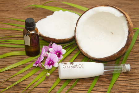 椰子油视物的替代治疗和美容 spa