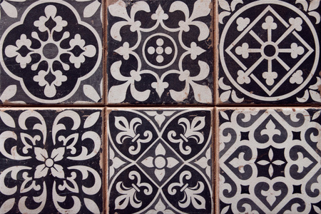 典型的西班牙瓷砖的特写