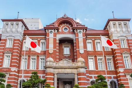 东京，日本2013 年 11 月 26 日 东京车站在 1914 年，打开一个 m